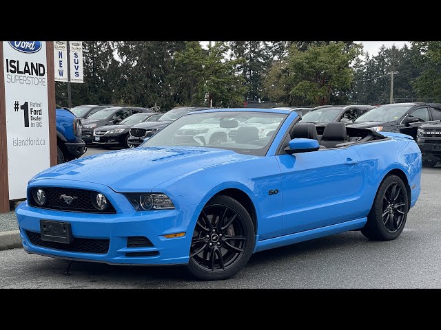 フォード MUSTANG GT メタリックブルー Model Research - Walker Ford