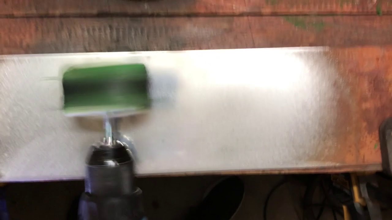 Comment polir un métal 