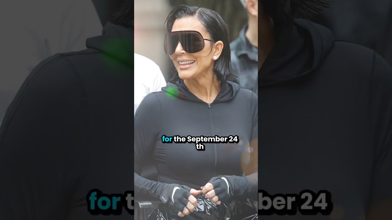 Ким Кардашьян, Хлои Кардашьян и Крис Дженнер представили скоординированные образы на презентации ...