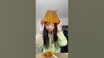 crocheting beanies for my movers?? 🧶