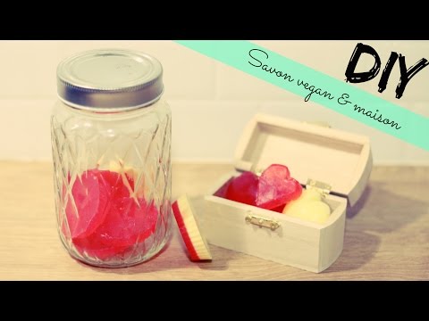 Vidéo: Comment Faire Une Saint-Valentin à Partir De Savon Avec Vos Propres Mains