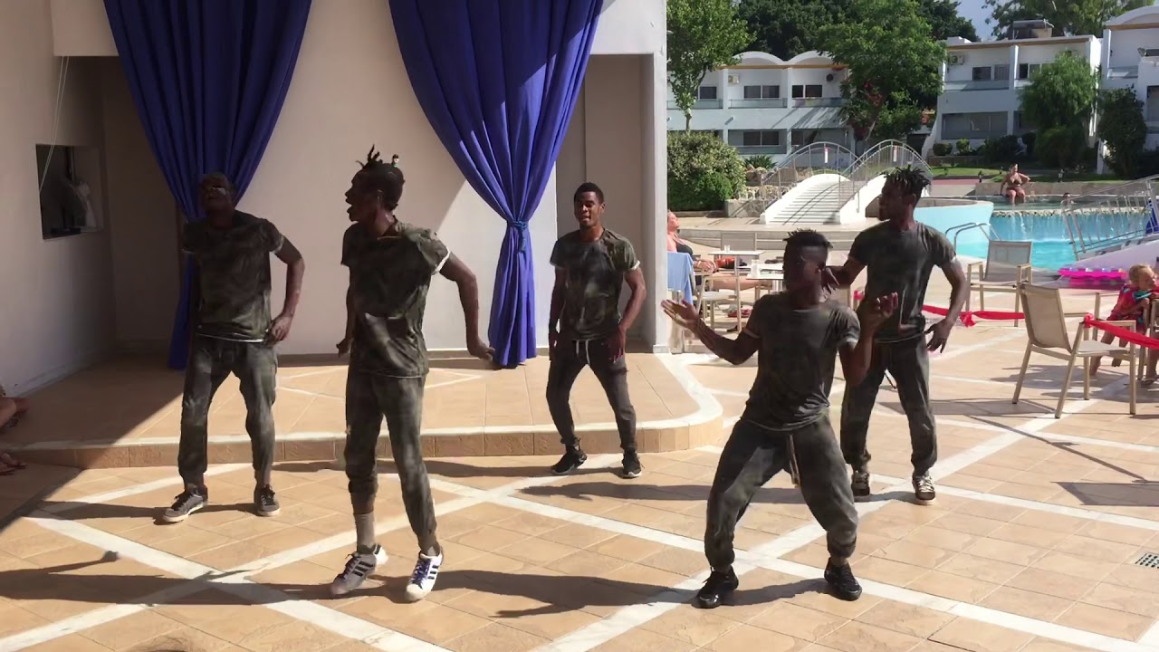 Party time !! - YouTube