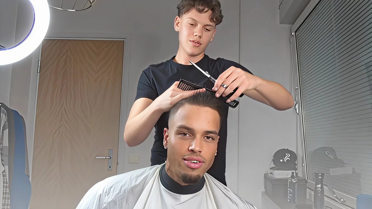 Cozmo Cuts His Hair Live On Stream..