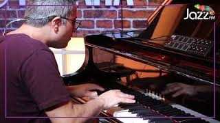 Adam Ben Ezra Performing Chasing the Rabbit at Jazz FM