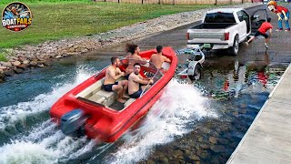 Boat Goes CRAZY! 30 Minutes of Insane Boat Fails Caught on Camera 😱