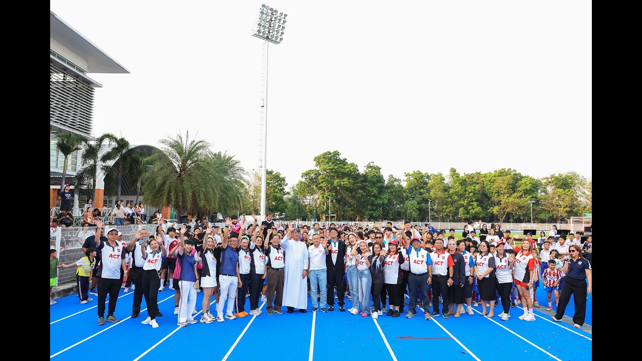 พิธีเปิดสนามกรีฑาว่องประชานุกูล โรงเรียนอัสสัมชัญธนบุรี