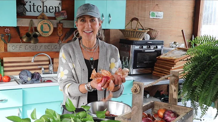NEVER Throw away ONION SKINS! 2 uses from the Home...