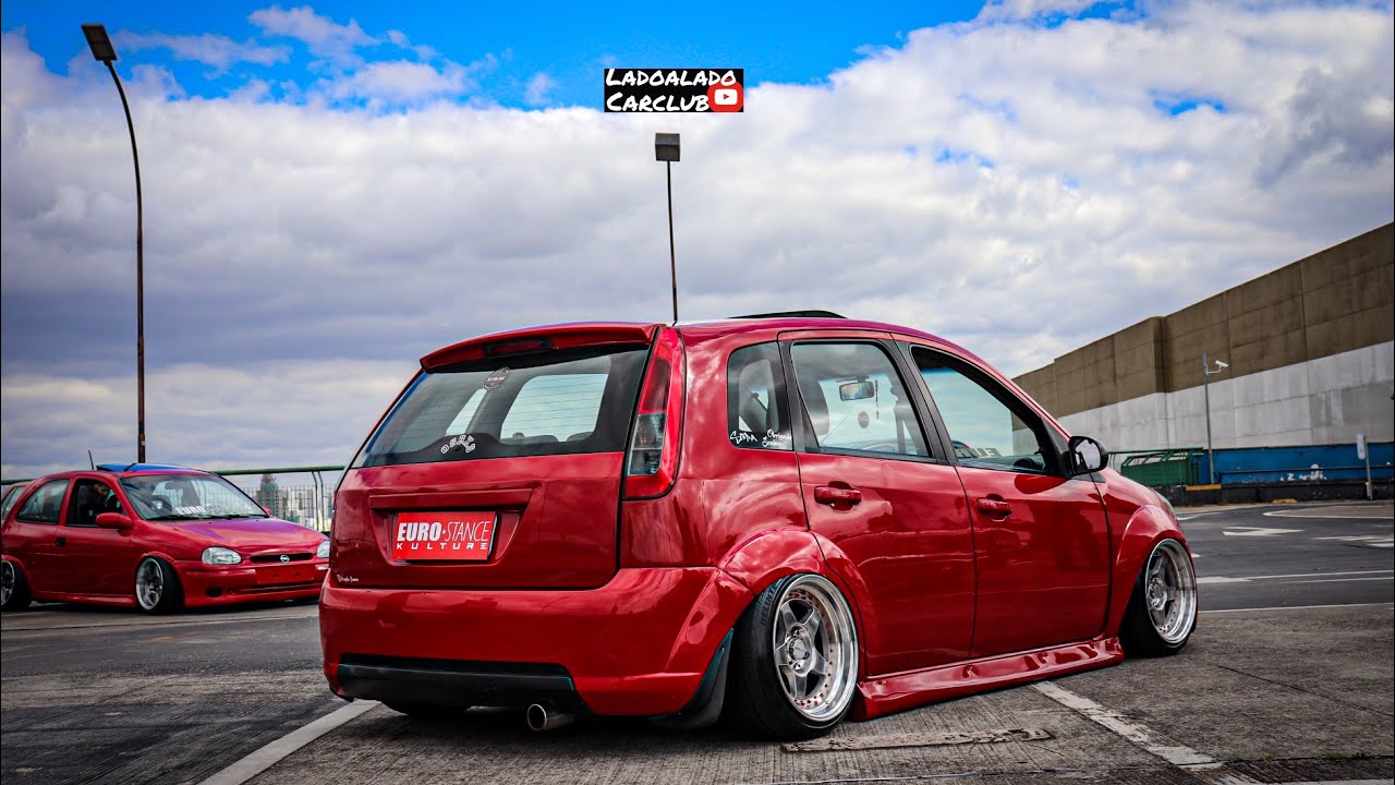 Ford fiesta stance