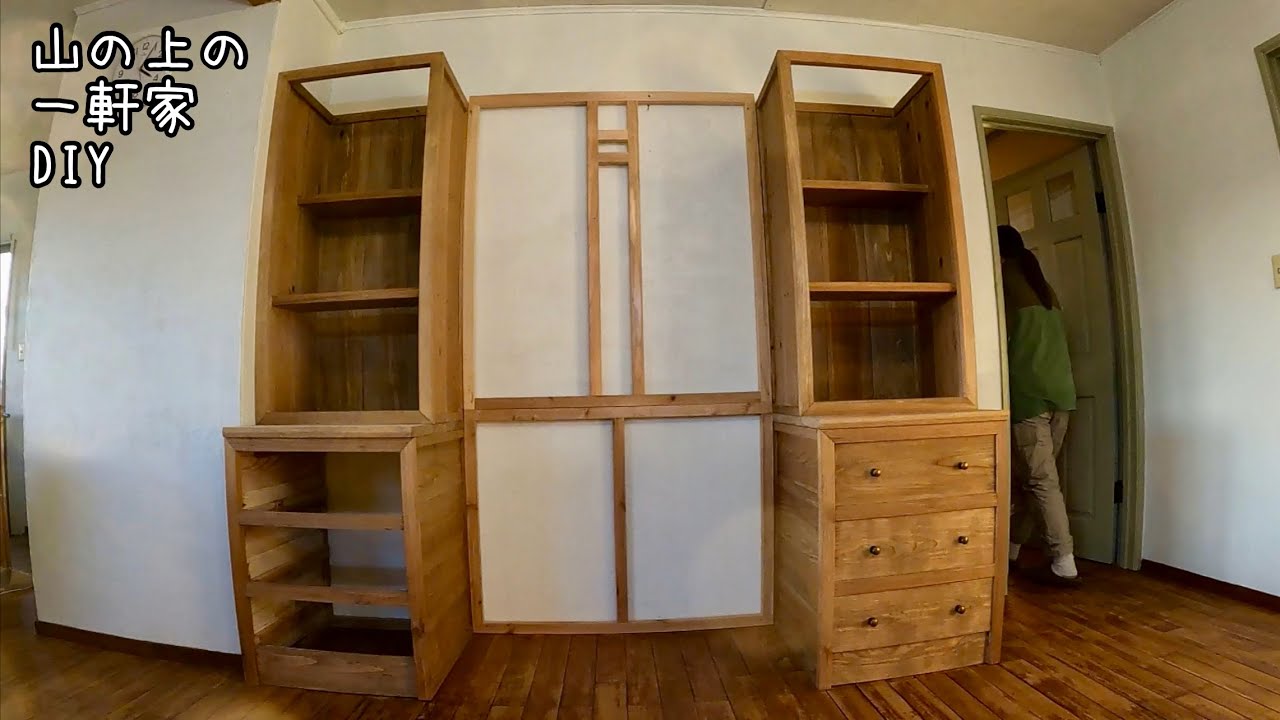 1人虚しいDIYと気づいてしまった猫。One empty DIY and a cat that noticed.