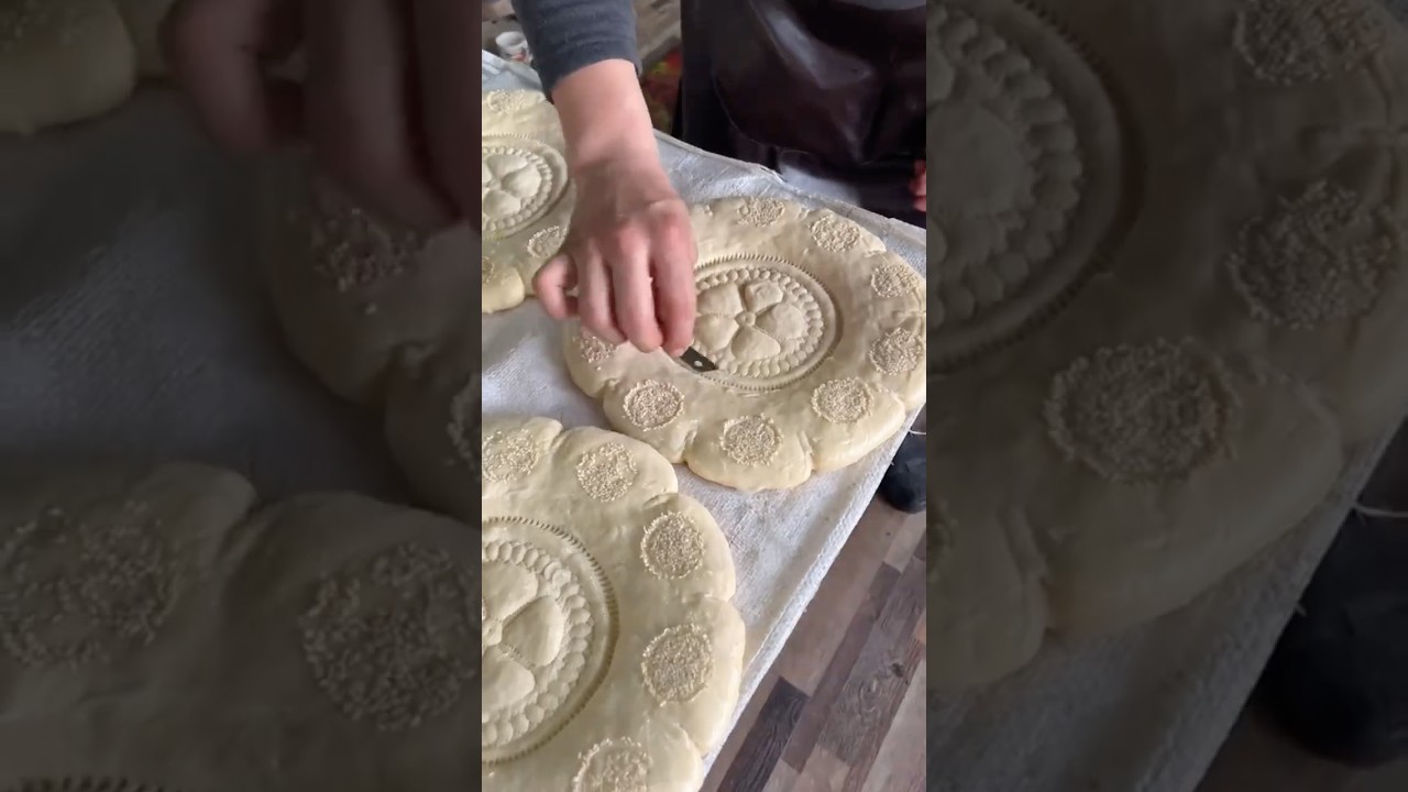 Is this the most beautiful bread in the world? 🍞🔥🤷🏽‍♂️With @bread5426