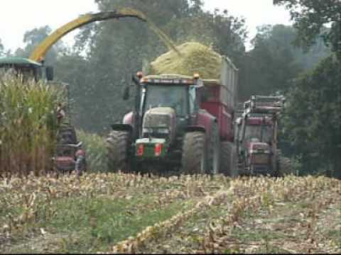 Ensilage de maïs chantier n°1 sequence n°1 par Nicofendt 2009 (silage in france)