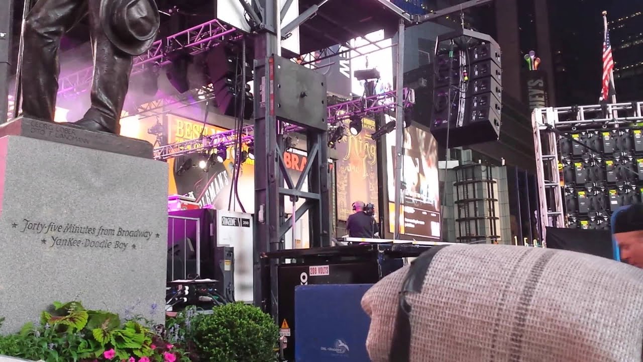 Live Spanish music in Hell's Kitchen NYC YouTube