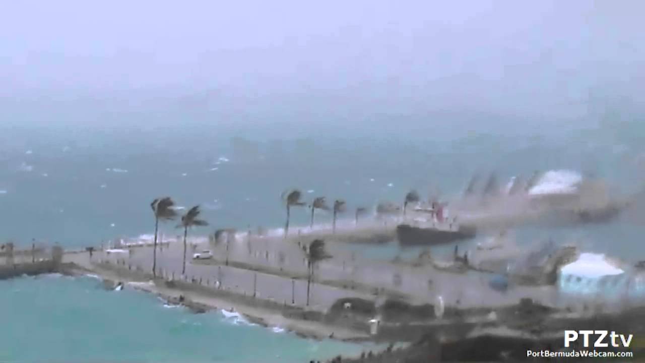 Hurricane Joaquin Hits Dockyard Bermuda 10/4/2015