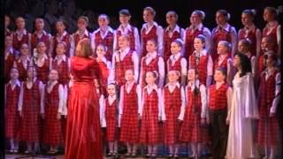 13 Deck the halls Wales Vinchoir