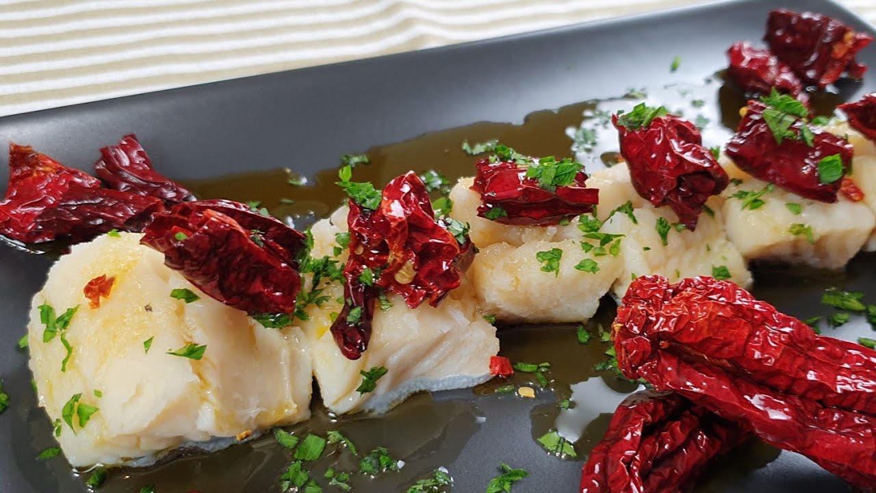 BACCALÀ CON PEPERONI CRUSCHI IN 10 MINUTI  RICETTA DI NATALE PRONTA | Salt cod crunch smoky peppers