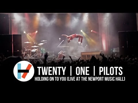 twenty one pilots: Holding on to You (Live at Newport Music Hall)