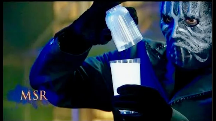 AMAZING SECRET OF THE BOTTOMLESS DRINKING CUP!