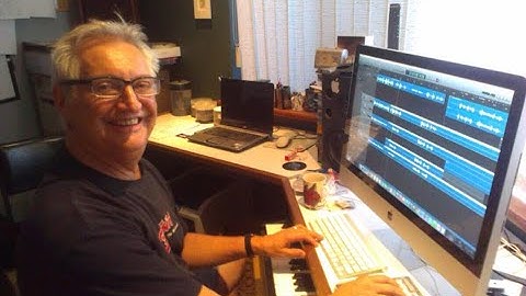 How to create music using Logic ProX and Sibelius Ultimate