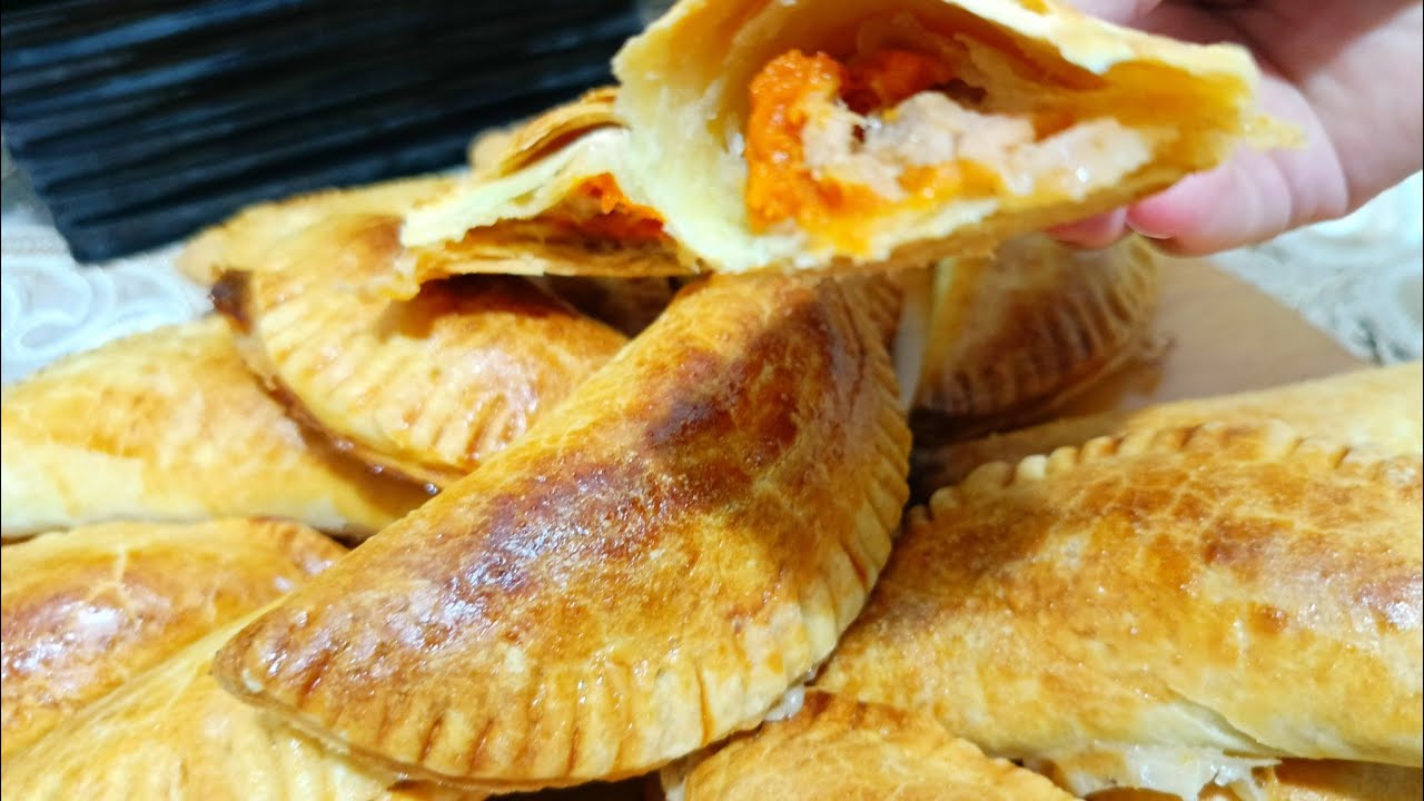 نكهة زمان حنين وأصالة..... في كوكا تذوب فالفم مورقة وخفيفة(مملحات تقليدية جزائرية)