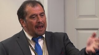 Reporter fires back at White House briefing