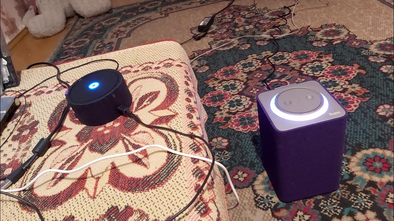 Колонка алиса лайт. Торт колонка. Покажи колонку алиса видео. Робот алиса колонка. Колонка с алиса страшная.