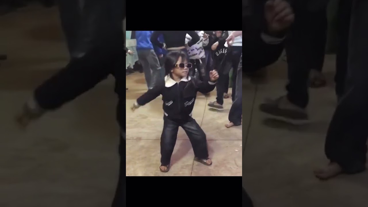 Dancing With Vibe Meme Template.