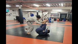 Low single to over under pass practice 