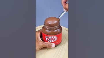 How To Eat KitKat Chocolate
