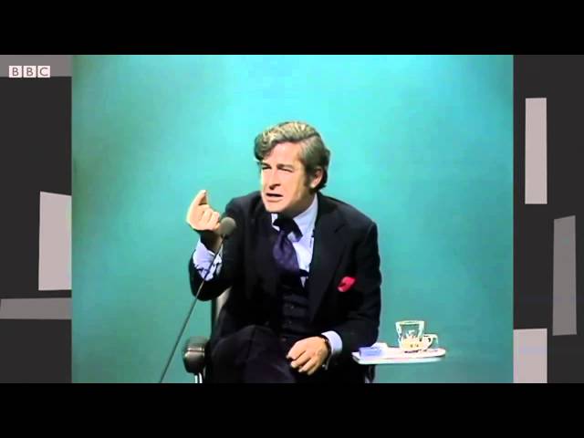 Dave Allen: The Irish funnyman with mischief in his smile | Geeks