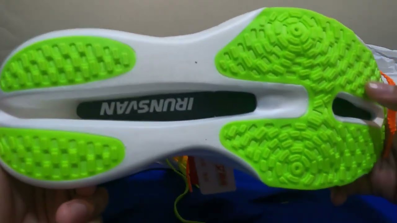 IRUNSVAN CARBON PLATED SHOES: Shoe review