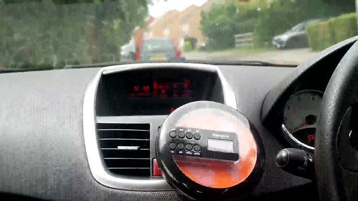 Hernido portable CD player connects to the car effortlessly