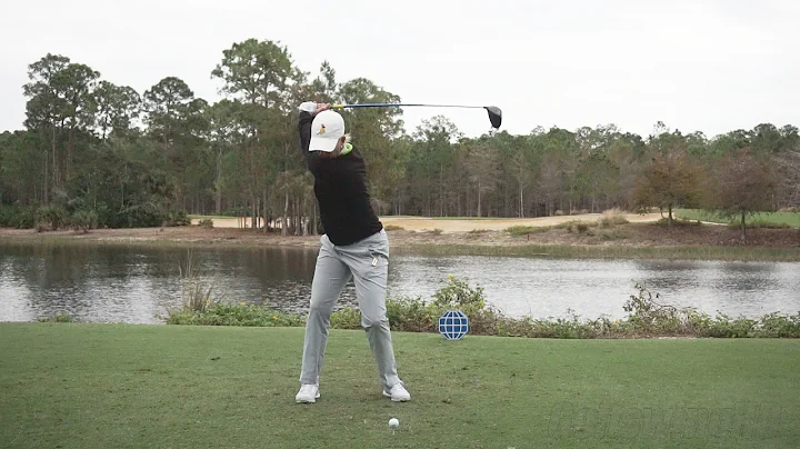 KARRIE WEBB - FACE ON DRIVER SWING REGULAR & SLOW ...
