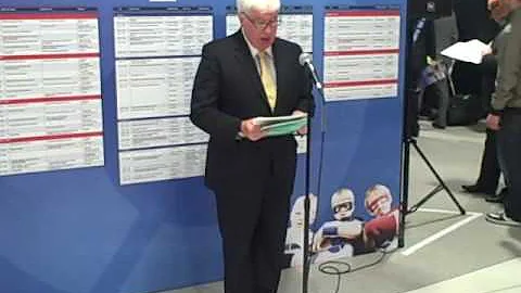 Sir David Veness officially opens IFSEC 2010 at th...