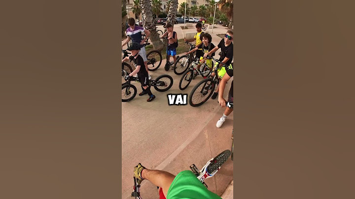 Cosa Succede Quando i Giovani Ciclisti si Radunano in Città?