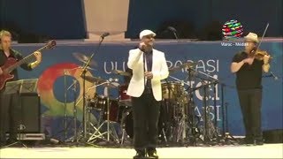 Türk başkan Recep Tayyip Erdoğan'ın huzurunda İstanbul'da Maher Zain konser