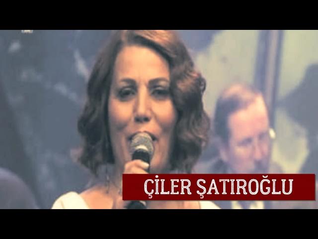 Askar va kampir ortasidagi jinsiy aloqa Ish stoli uchun sexy Osiyo qizlar