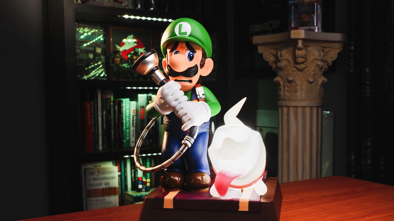 luigi and polterpup statue