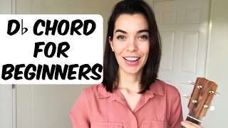 Celebrity Ukulele School: D♭ Chord Tutorial Profile