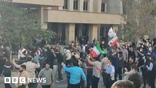 Thousand people charged in Tehran over Iran protests - BBC News