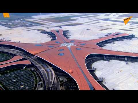 Wideo: Międzynarodowe Lotnisko Daxin W Pekinie Jest Największym Na świecie