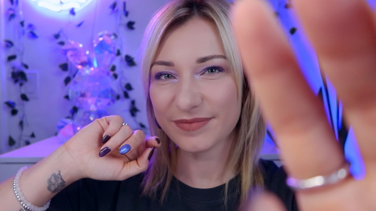 ASMR ✨ Hand Movements, Mouth Sounds and Fizzy lotion