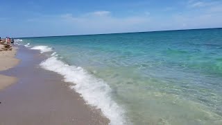 Crystal Clear Water In West Palm Beach, Florida