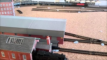 Graham Farish 371-750 Class 87 Royal Scot   Virgin Livery No  87001 N Gauge F01210