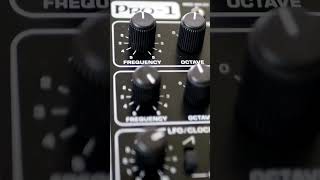 Behringer Pro-1 – Analog Beast [SOUNDSET Demo] #shorts