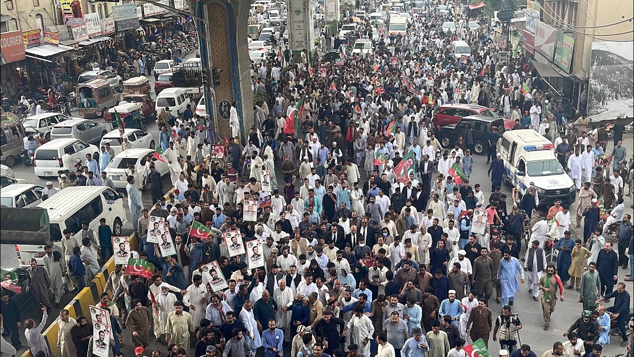 Massive PTI Rally in Rawalpindi on Imran Khan’s Call - ZAT