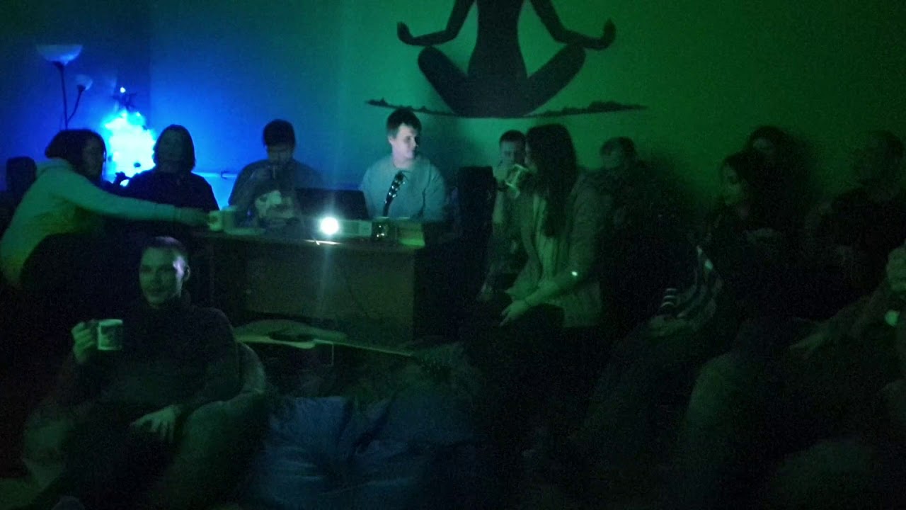 Гитарный вечер В Антикафе Типичный Питер на Лаврском проезде, 5 - YouTube