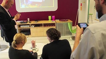 MobiComics (MobileHCI 2012)