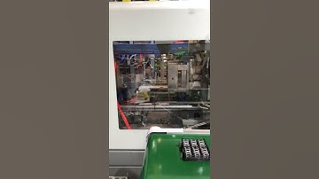 KONGER Two material injection molding machine
