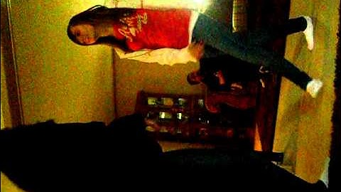 sedef and lacey dancing to country