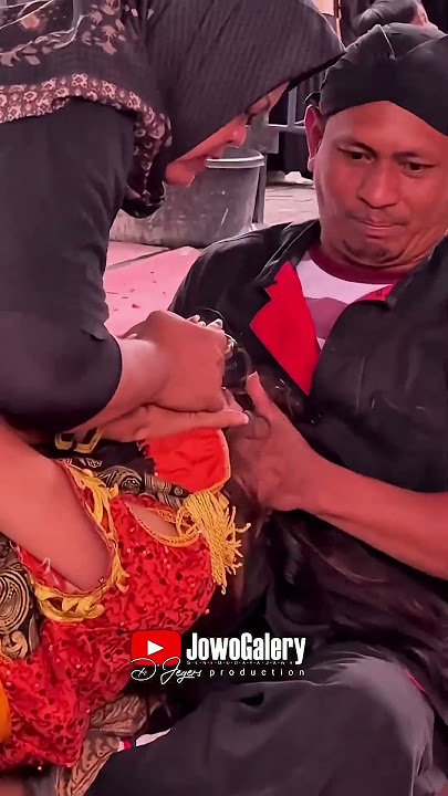 Penyembuhan paksa menyeramkan gadis cantik kesurupan ganas viral tiktok #jaranan #jathilan